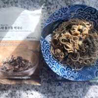 韓国　無印良品　お土産　コンドゥレエゴマ油マッククス 蕎麦冷麺 Buckwheat Noodles with Korean herb Perrilla oil　いただきます
