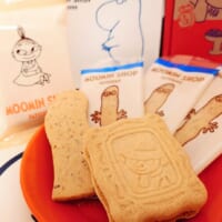 「MOOMIN SHOP PATISSERIE」（東京都千代田区・大丸東京店）、クリームサンドクッキー・メープルナッツクッキー