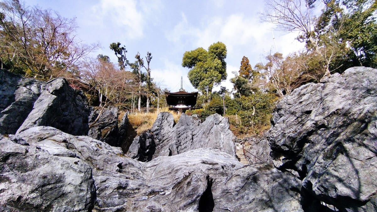 石山寺硅灰石天然記念物