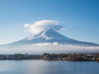 富士山にかかる雲