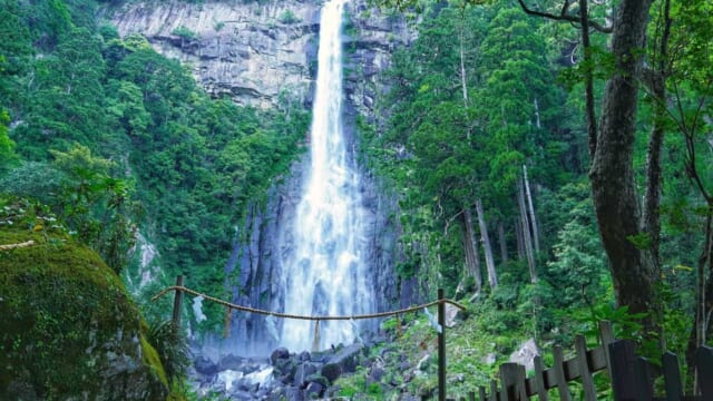 日本三大瀑布（滝）】栃木「華厳滝」・和歌山「那智の滝」もう
