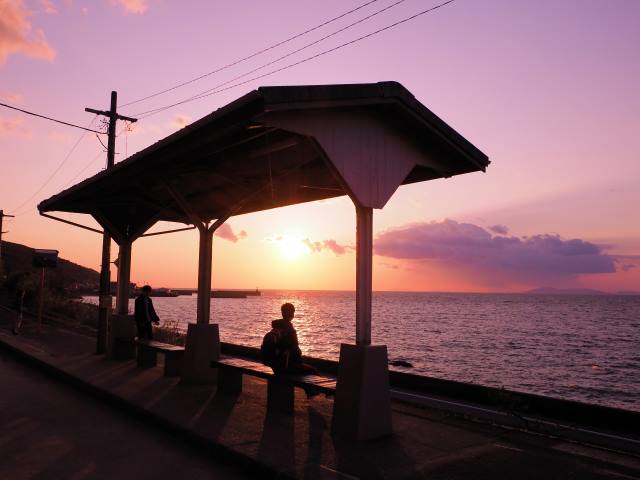 【海の見える絶景駅おすすめランキング】人気鉄道写真家 櫻井寛さんに7つの駅を教えてもらいました！