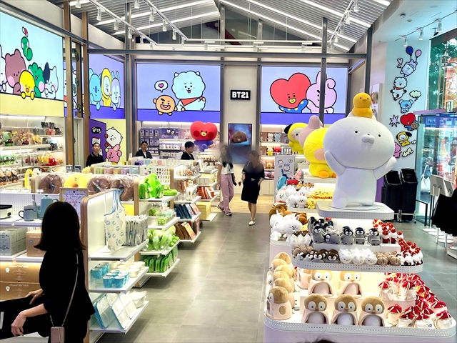 LINE FRIENDS SQUARE SHIBUYA