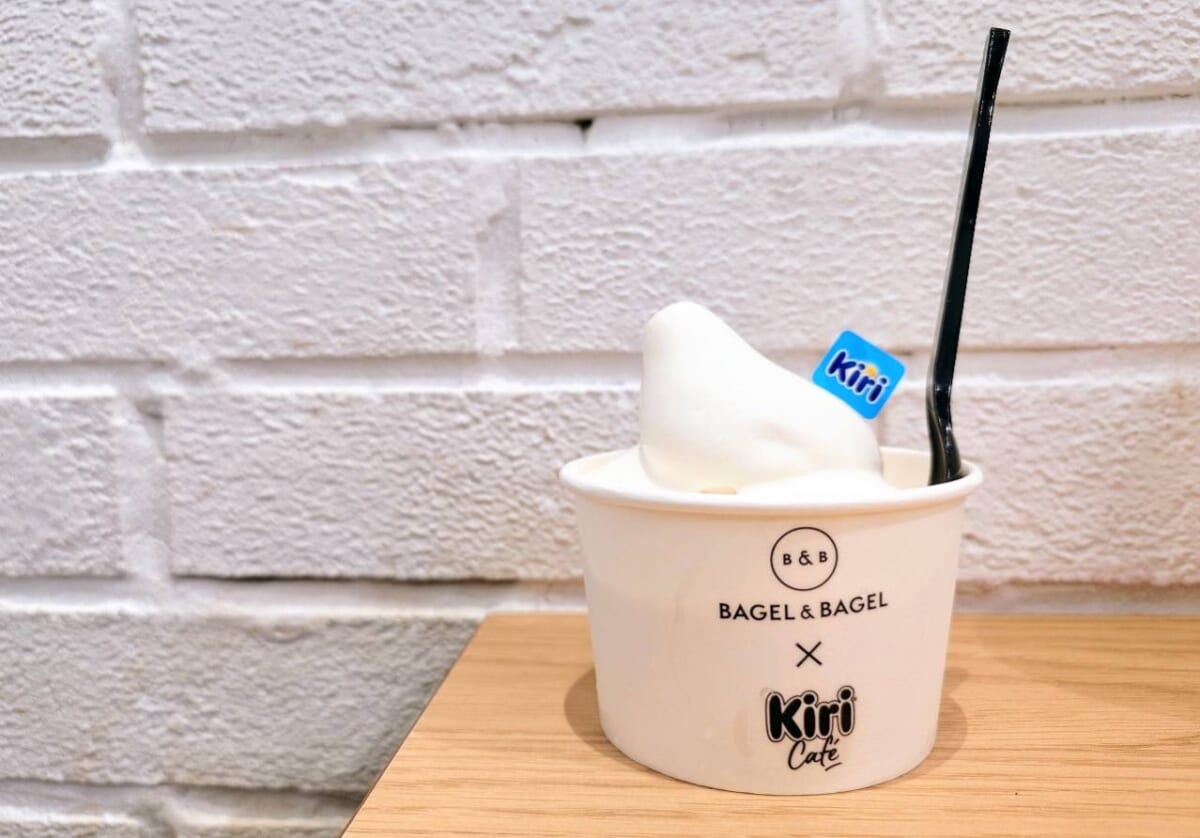 東京都渋谷区・「BAGEL & BAGEL × Kiri Café」キリ クリーミーチーズソフトクリーム2