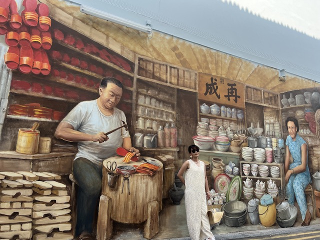 シンガポール　チャイナタウン　Chinatown Market - Wall Mural Art by Yip Yew Chon