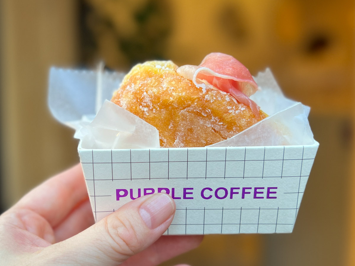 【原宿に揚げたて生ドーナツの専門店オープン！】こだわり素材の「PURPLE COFFEE＜パープルコーヒー＞」実食ルポ