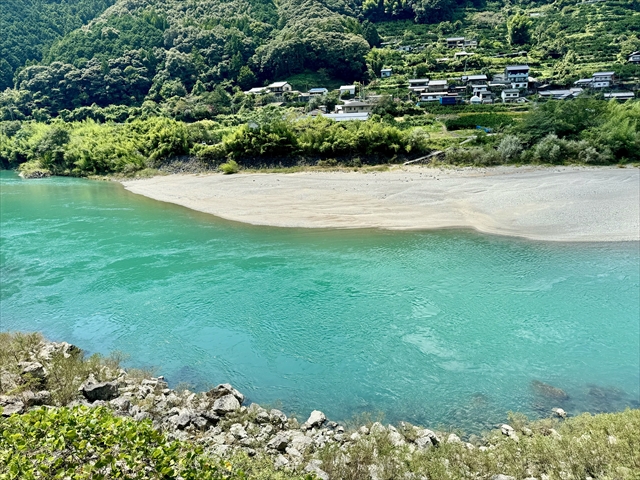 仁淀川　仁淀ブルー