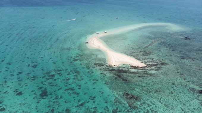 ©石垣島 ADVENTURE PiPi提供「浜島」上空絵