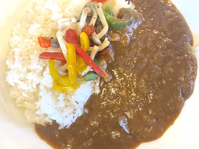 ぬちまーすカレー　1200円　ぬちまーす観光製塩ファクトリー　ぬちまーすレストランたかはなり