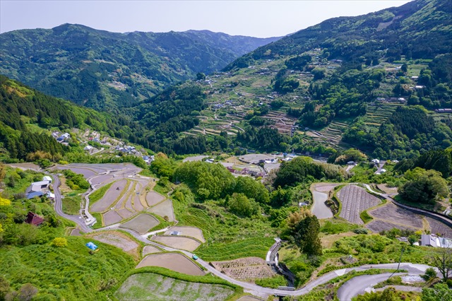 日本三大薬師 高知県長岡郡大豊町の風景