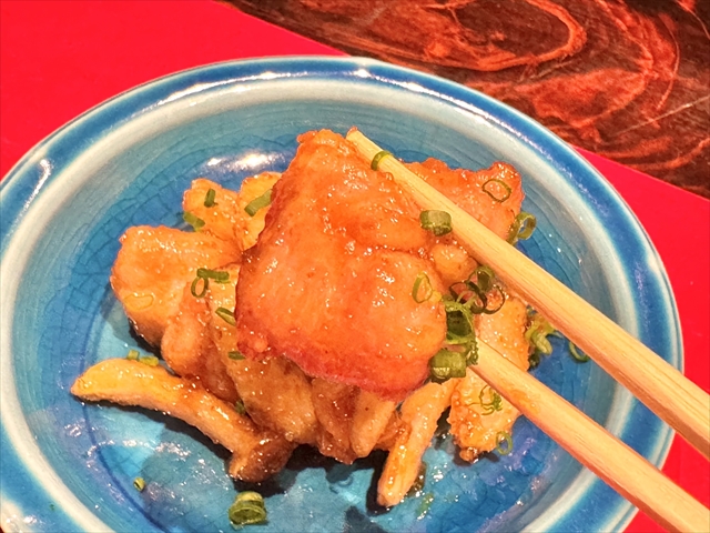 鶏とレンコンとしめじの甘ダレがらめ