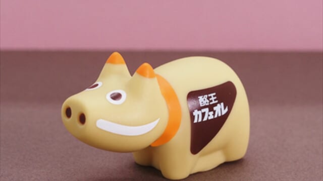 福島県酪王牛乳のベコ達3セット、会津若松市の赤ベコ2個セット集めました 福島県酪王牛乳のベコ達3セット、会津若松市の赤ベコ2個セット