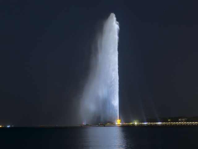 ジェッダ　サウジアラビア　世界一の噴水