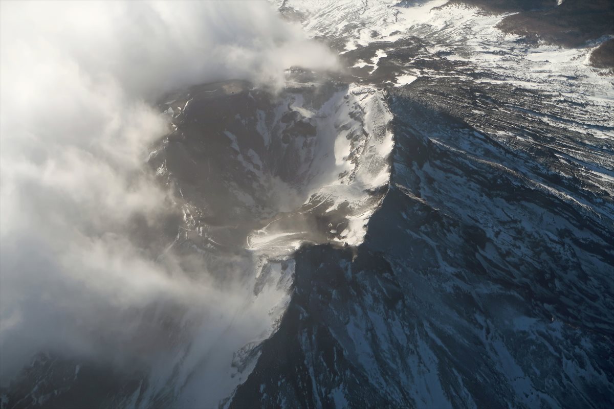 富士山　火口