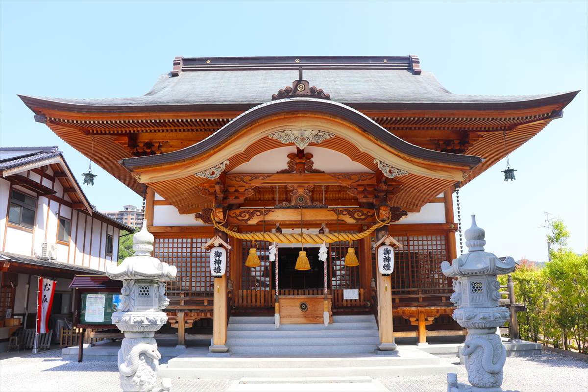 岩國白蛇神社