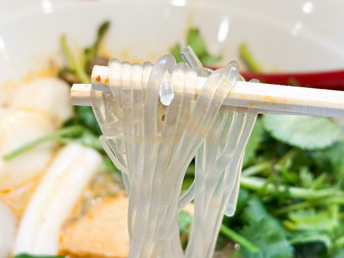 「双子麻辣湯」の春雨