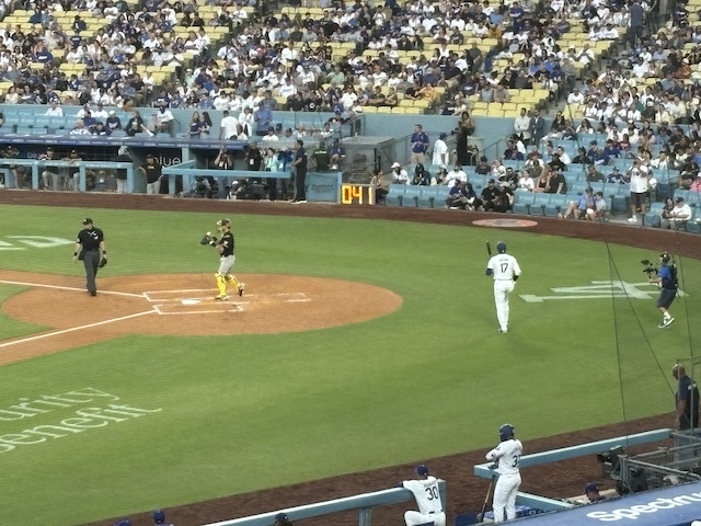 ドジャースタジアムのフィールド