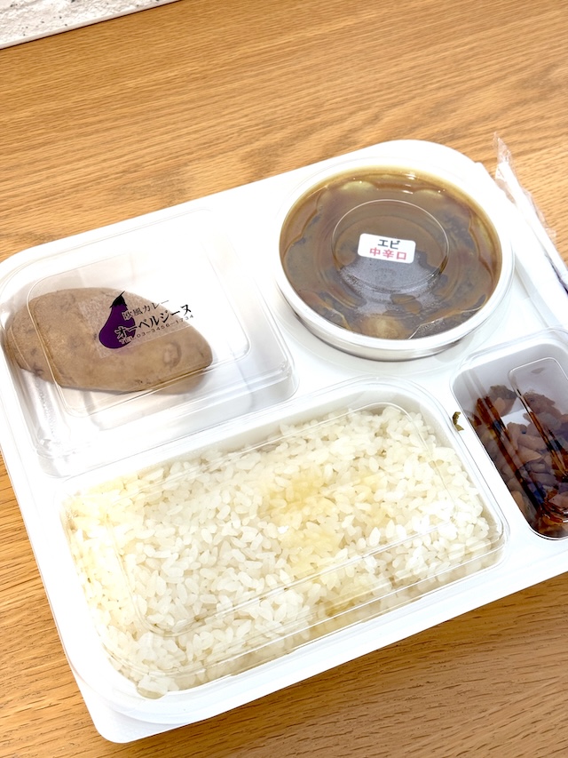 オーベルジーヌ　カレー　幻のロケ弁当