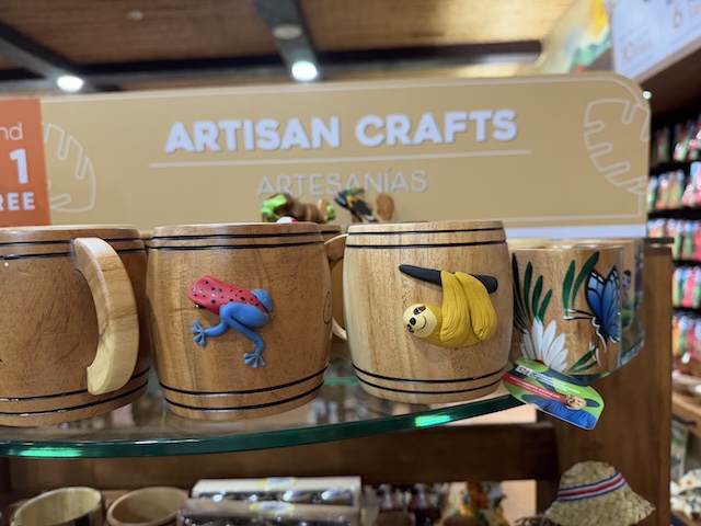 コスタリカ　コーヒーツアー　Britt 人気　お土産　マグカップ