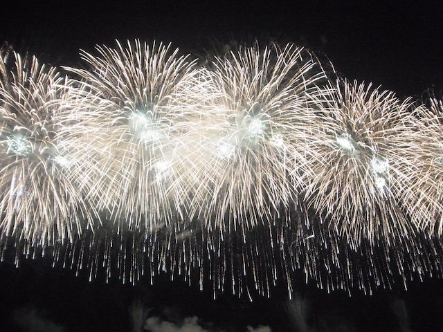 長岡花火 予約開始 おすすめの席 日本三大花火