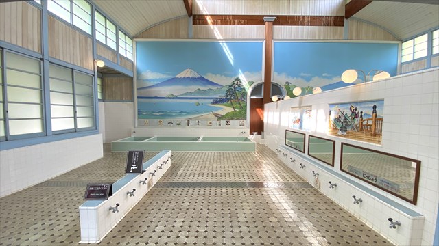「子宝湯」の内部