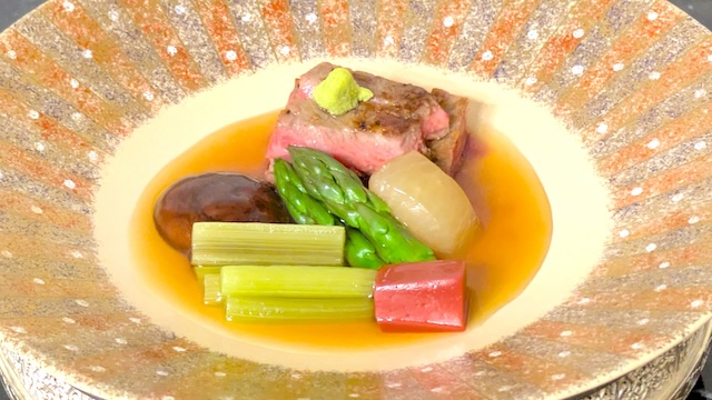 プリンスホテル「昭和 100 年記念メニュー」和牛の山葵餡掛け
