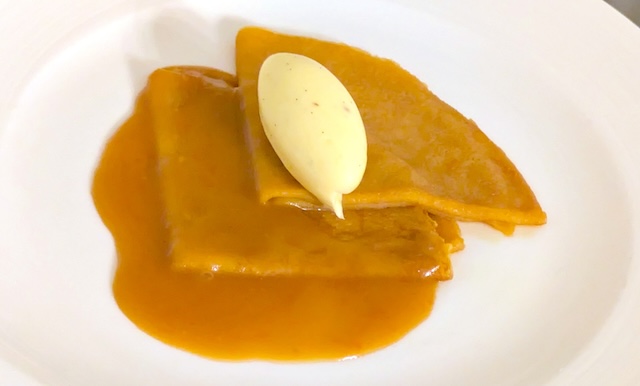 プリンスホテル「昭和 100 年記念メニュー」　クレープシュゼット