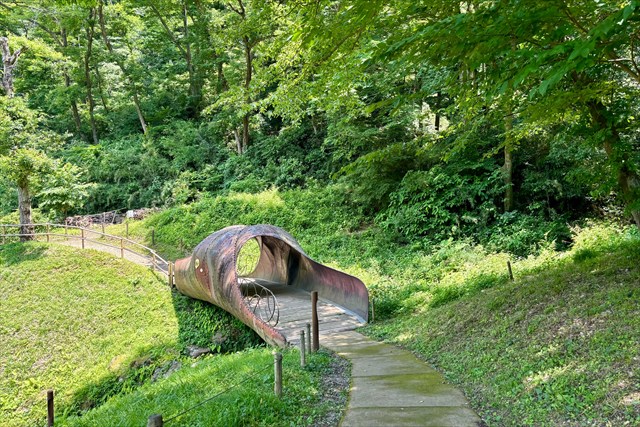 トーベヤンソン 園内 橋