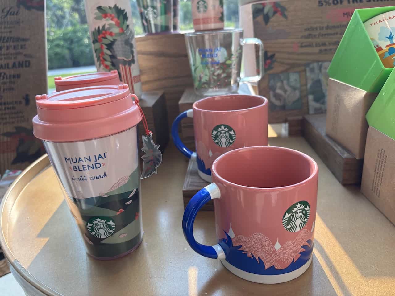 【タイ・バンコクで買えるスタバグッズ】限定のタンブラーやマグカップをチェック