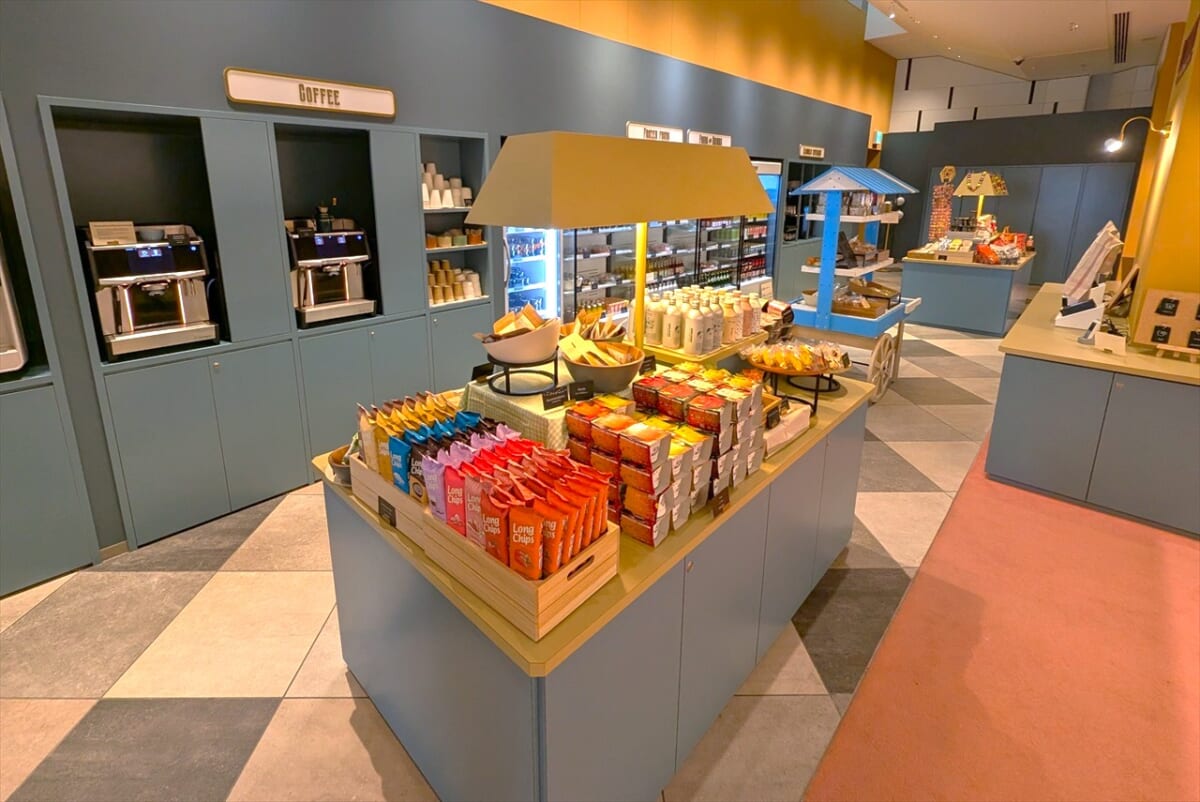 1955 東京ベイ food&drink station 陳列