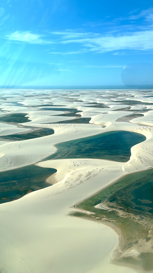ブラジル　レンソイス　世界遺産　絶景　セスナ