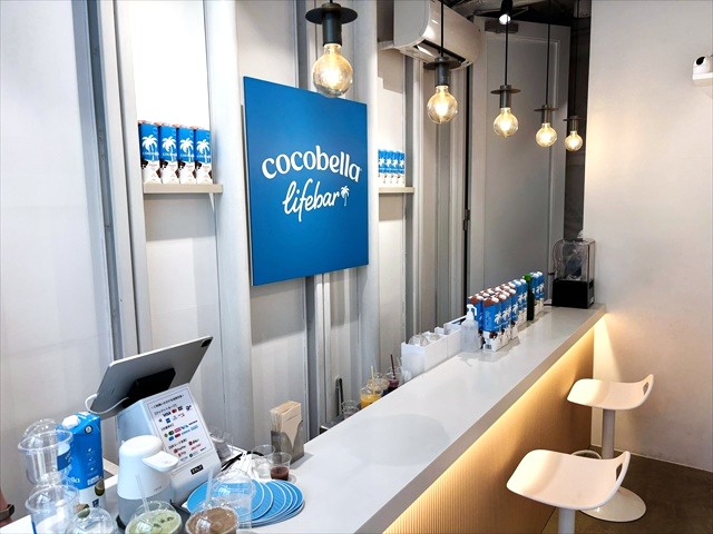 cocobella lifebar　店内