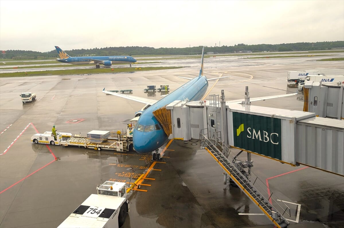 ベトナム航空　飛行機