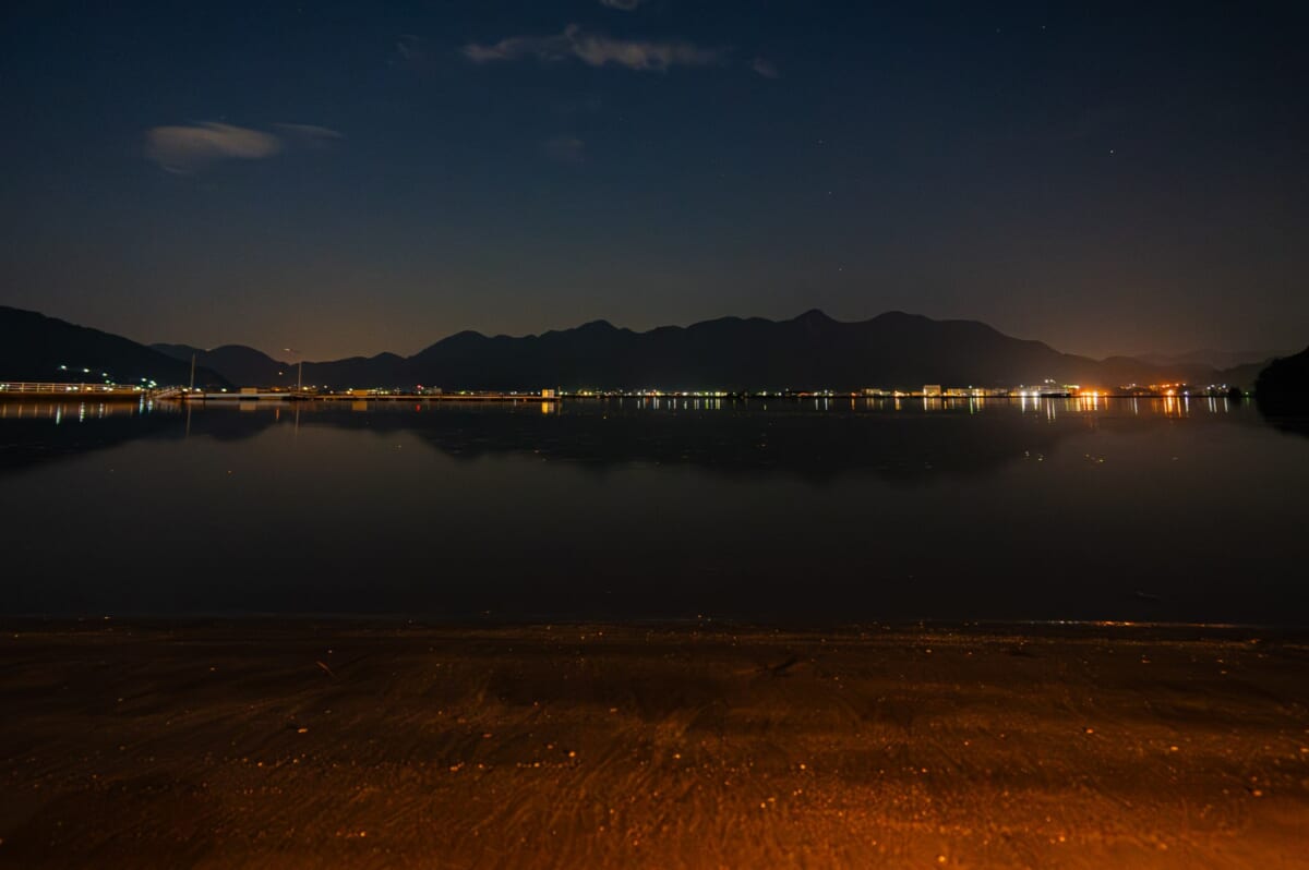 江田島荘 夜 海岸