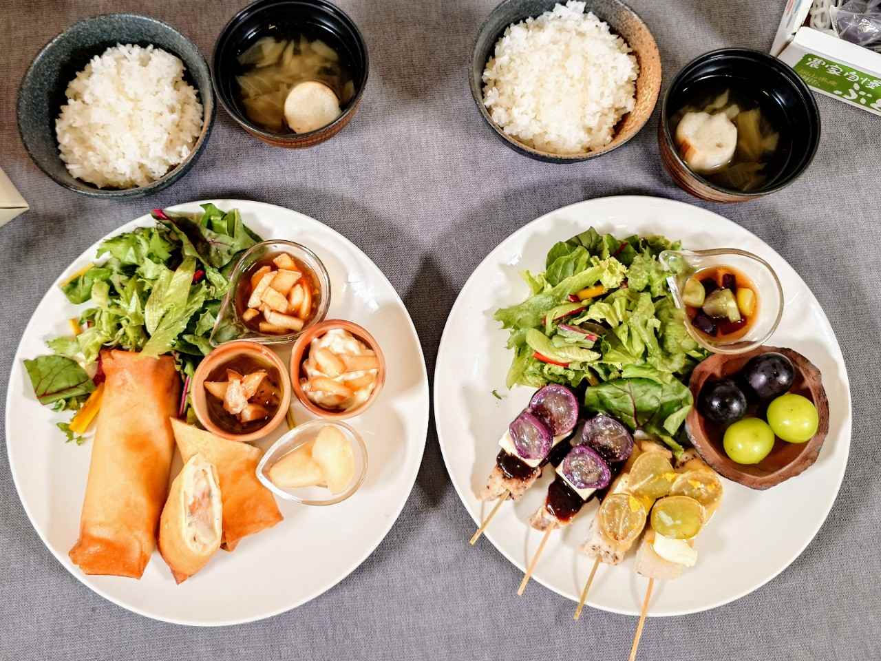 東京都港区・「とっとり・おかやま新橋館（ビストロカフェ ももてなし家）」2025年7月18日（土）～2025年7月29日（火）「AIが考えた岡山の新グルメを再現！『晴れの国おかやま・フルーツ食堂』第2弾」メニュー