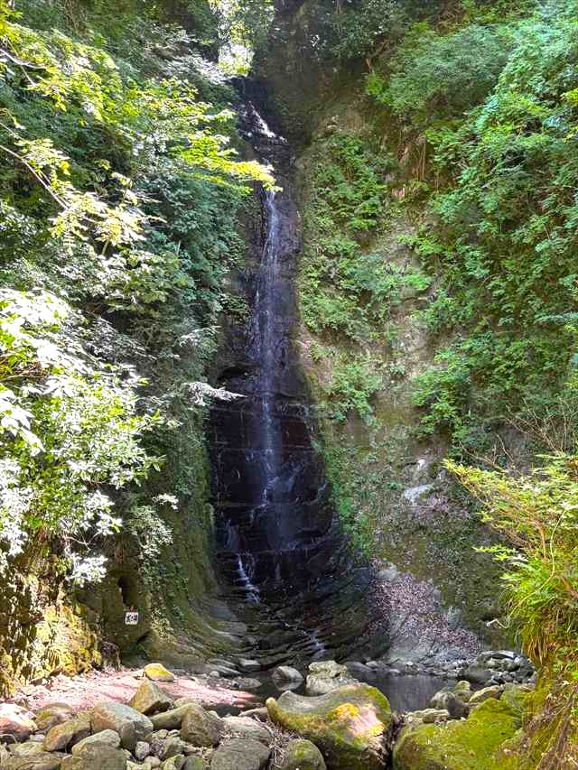 金神の滝
