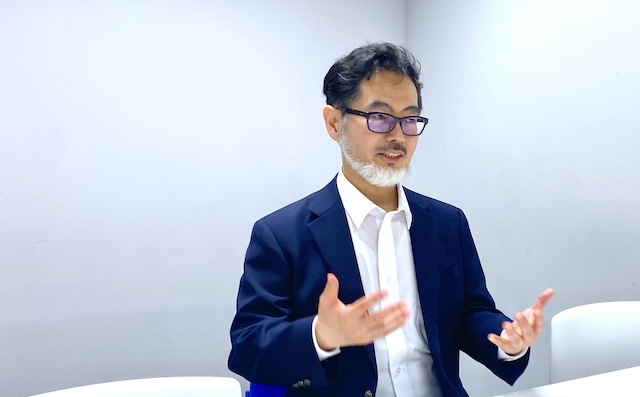 戸梶歩先生　インタビュー　会議室2