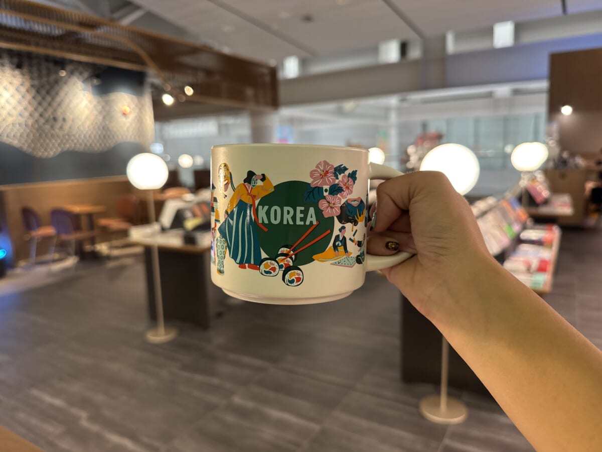 韓国　スタバ　仁川空港　ご当地　discoveryシリーズ
