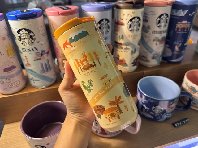 韓国　スタバ　仁川空港　ご当地