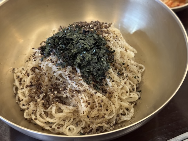 【ミシュラン星獲得店のエゴマ麺が震えるほどウマイ】まさかの 13,000 ウォン！韓国・ソウル「ミョンソウル」完全ガイド