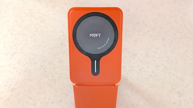旅も日常も！スマホ生活の万能アイテム「MOFT 8-in-1スタンド」を使ってみた　MagSafe