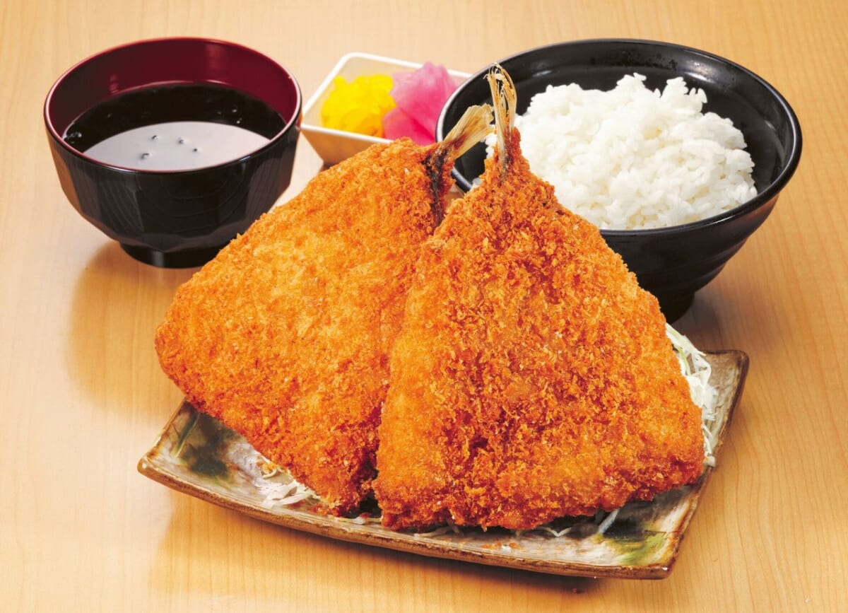 【福島県「道の駅 いわき・ら・ら・ミュウ」オープン】特産品をそろえた銘品プラザや飲食店も