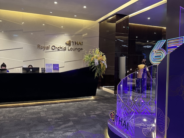 【タイ航空ビジネスクラスラウンジ体験記】Royal Orchid Prestigeはまるでオアシス！スワンナプーム空港での楽しみ方徹底ガイド