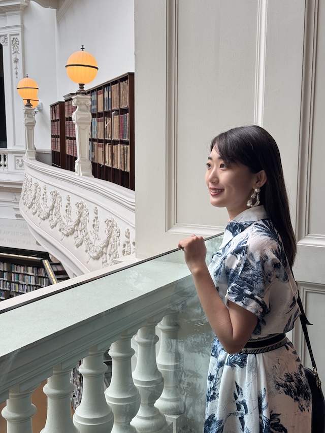 ビクトリア州立図書館 メルボルン　世界一美しい図書館　ラ・トローブ閲覧室　オーストラリア　フォトスポット