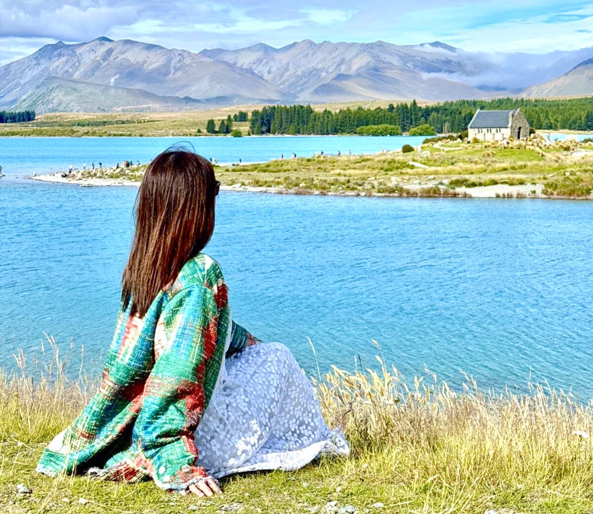 【一生に一度は行きたい！テカポ湖完全ガイド】ターコイズブルーの絶景・星空・ルピナスの花畑・アストロカフェ｜ニュージーランド