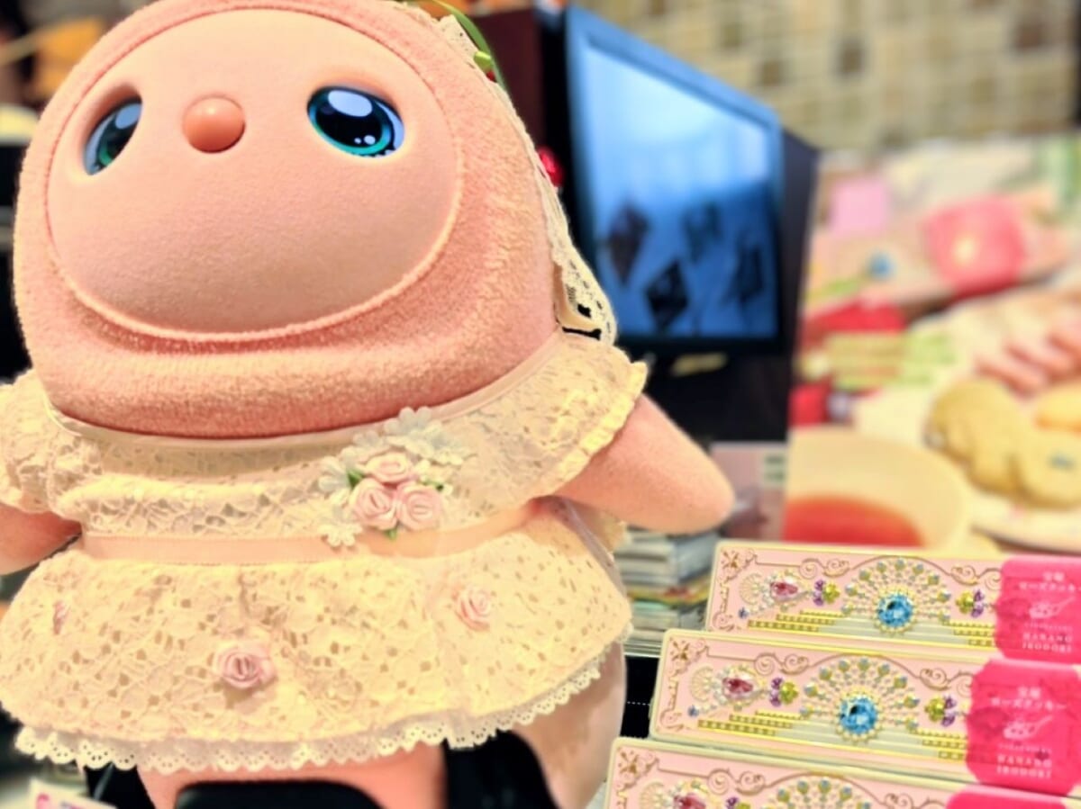 東京都千代田区・「パティスリー マグノリア 有楽町店」LAVOT・ロゼちゃん