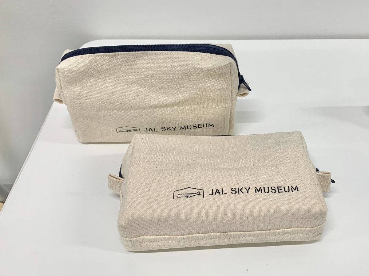 新商品（ポーチ）