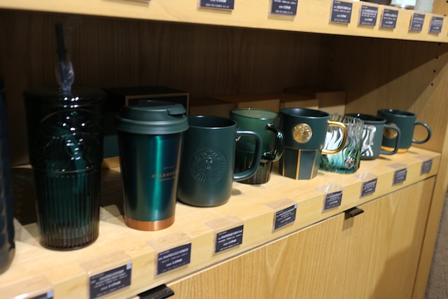 中国　スタバ　北京国際空港　限定アイテム　大人