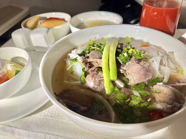 ベトナム航空ビジネスクラス　フォー