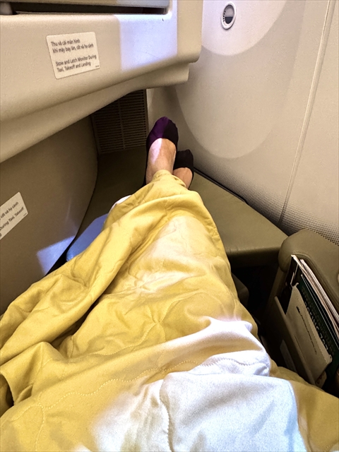 ビジネスクラスのブランケット